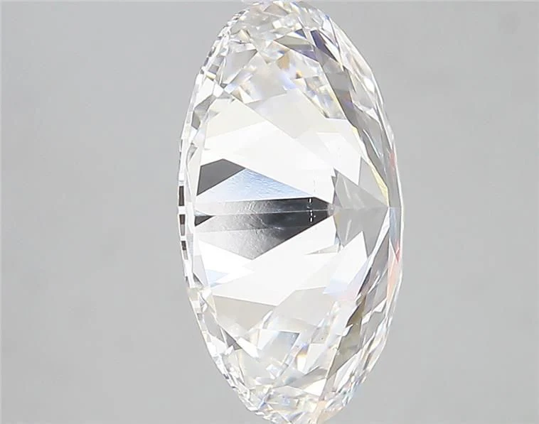 3.67 Carat E-VS1 Oval Lab Diamond