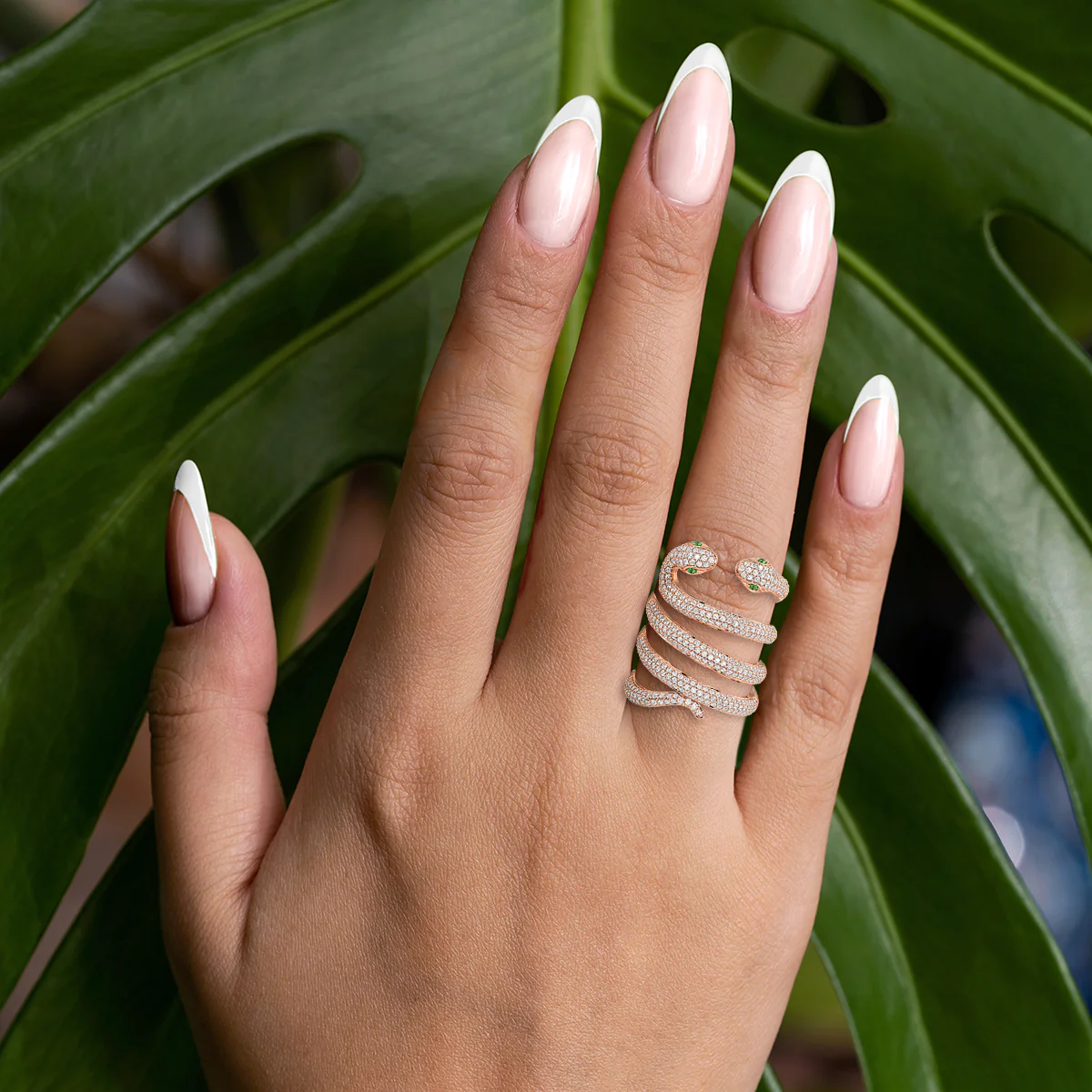 Twin Gilded Serpent Round Diamond Ring - Image 10